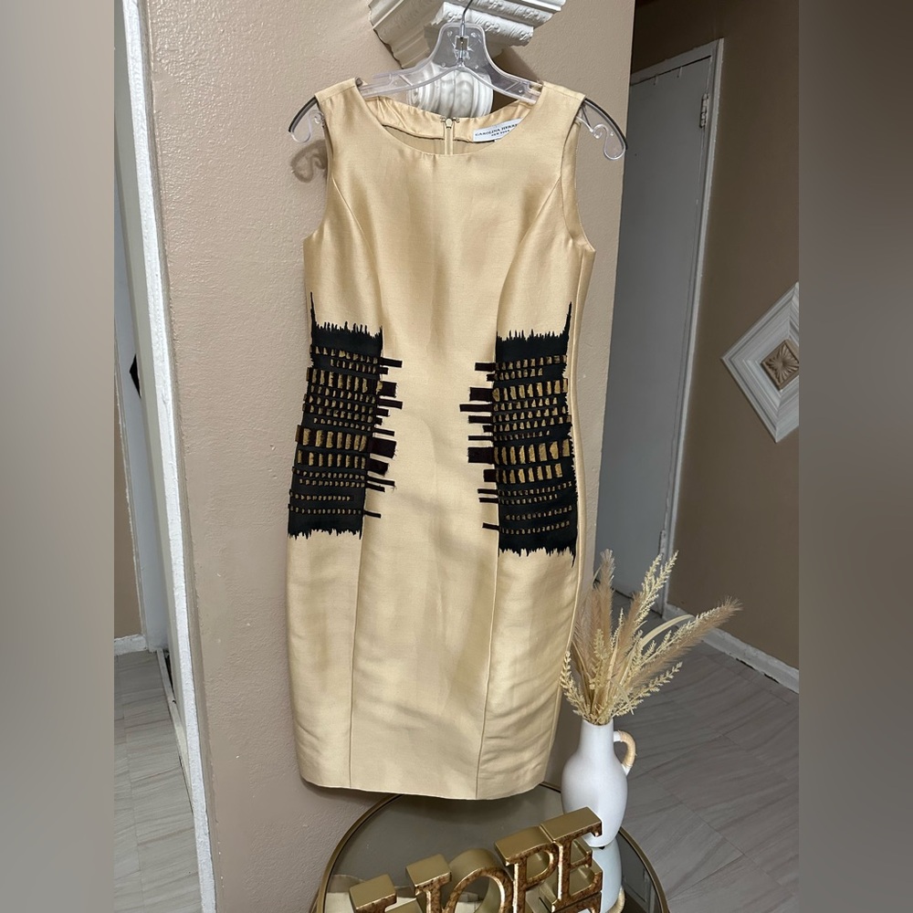 Carolina Herrera Cream Sheath Midi Dress Sleeveless